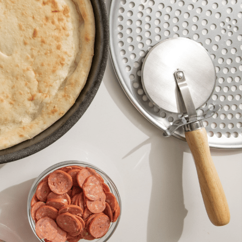 Browne Canada Foodservice Pizza Cutlery Each Browne 574262 - 4" Stainless Steel Pizza Cutter with Wood Handle | Denson CFE