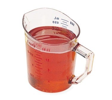 Cambro Kitchen Tools Each / Polycarbonate / Clear Cambro 50MCCW135 Camwear Measuring Cup, 1 pint, molded handle, dishwasher safe, polycarbonate, clear, NSF
