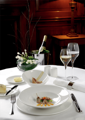 Steelite International Canada Limited Dinnerware Case Steelite 9001C361 Distinction Vogue White 8" Plate - 24 / CS