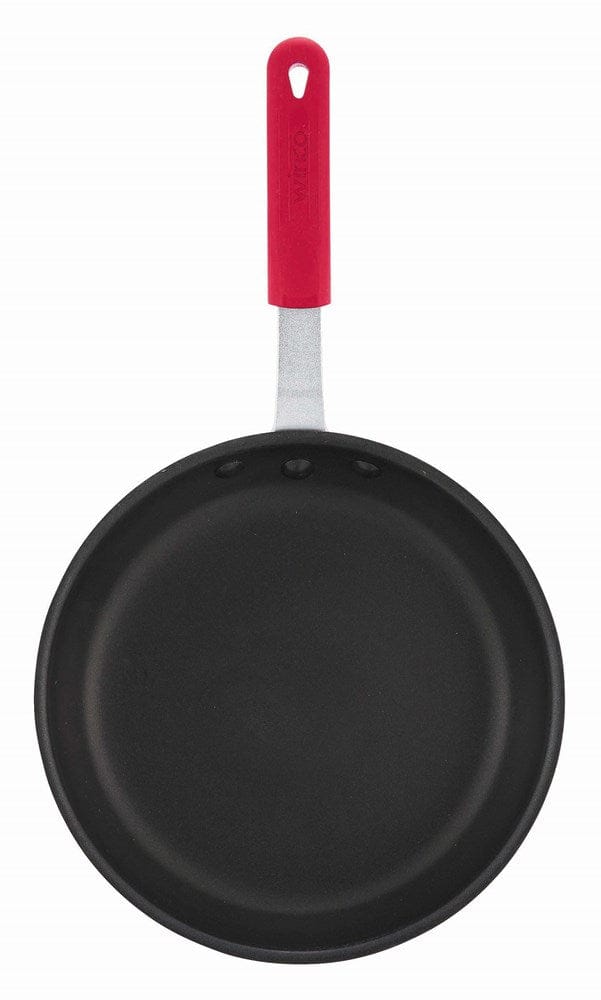 Winco Smallwares Each Winco AFP-14NS-H Majestic 14 Inch Non Stick Aluminum Fry Pan with Silicone Sleeve | Denson CFE