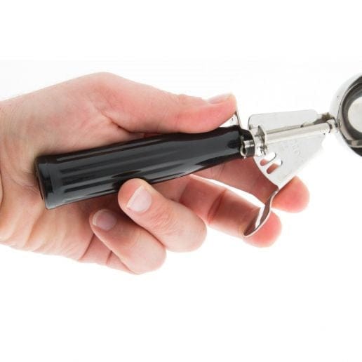 Winco Smallwares Each Winco ICD-30 Size 30 Stainless Steel Ice Cream Disher with Spring Release | Denson CFE